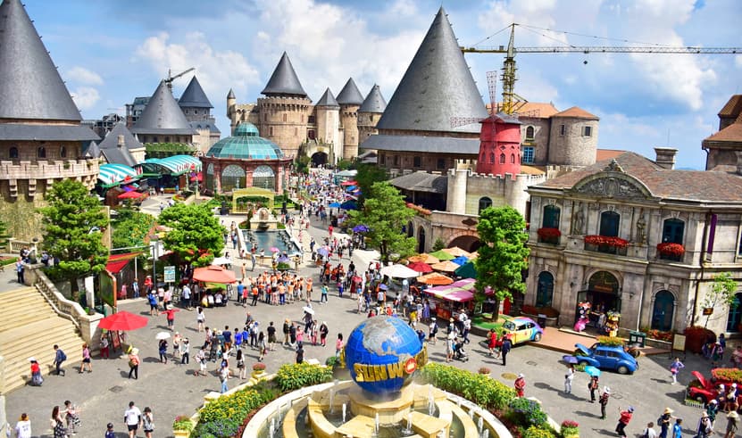 ทัวร์เวียดนาม ฮานอย ดานัง 4 วัน 3 คืน TDVN_CVZ4D-B02 วัดหลินอึ๋ง MARINA CAFÉ บานาฮิลล์ บิน VZ (BKK)