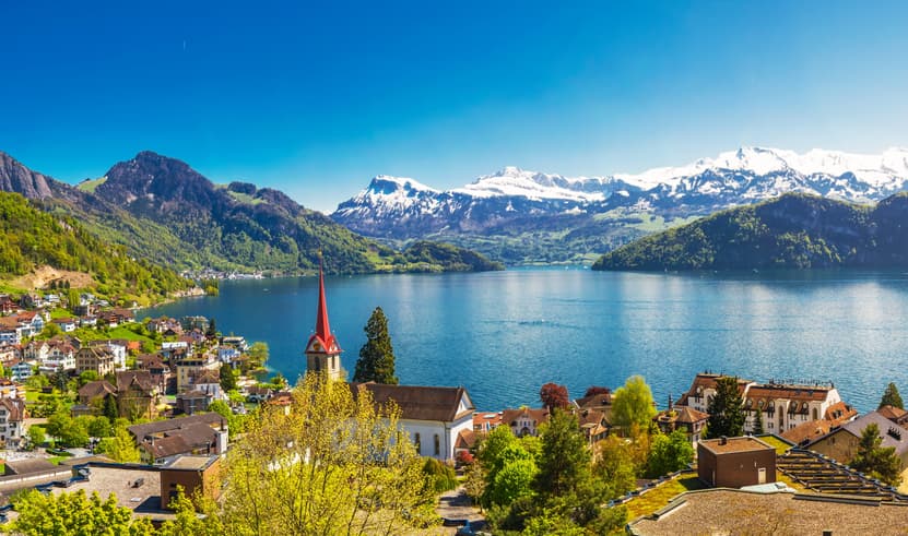 ทัวร์ยุโรป อิตาลี สวิส ฝรั่งเศส 8 วัน 5 คืน IEK161 ล่องเรือแม่น้ำแซน สะพานไม้ซาเปล ทะเลสาบโคโม่ บิน EK373 (BKK)