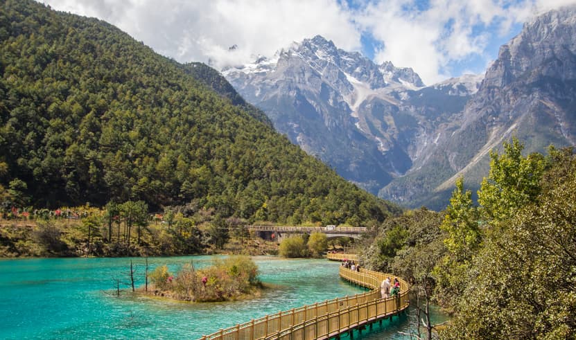 ทัวร์จีน คุนหมิง ต้าหลี่ ลี่เจียง 6 วัน 5 คืน 2UKMG-FD001 ภูเขาหิมะมังกรหยก อุทยานน้ำหยก สระมังกรดำ สวนน้ำตกคุนหมิง บิน FD (DMK)