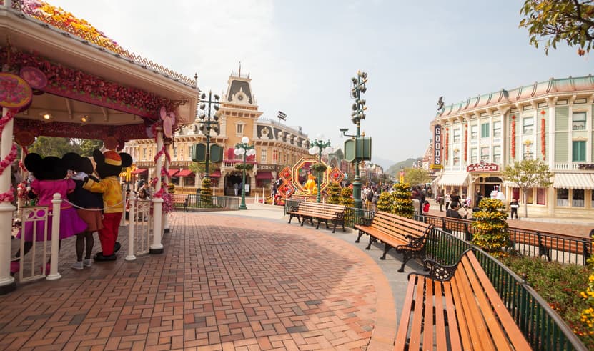 ทัวร์จีน เซี่ยงไฮ้ 6 วัน 4 คืน ZGHGH-2601VZ สวนสนุกดิสนีย์แลนด์ ล่องเรือทะเลสาบซีหู  ถนนคนเดินอู่เจียงลู่ บิน VZ (BKK)