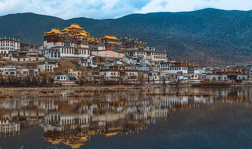 ทัวร์จีน ลี่เจียง 6 วัน 5 คืน CDR321 แชงกรีล่า วัดเจ้าแม่กวนอิม เมืองโบราณ ลี่เจียง บิน DR (BKK)