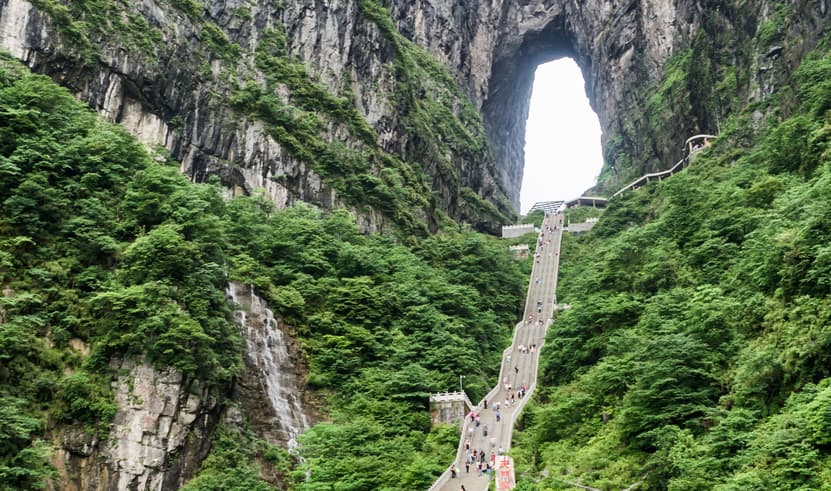 ทัวร์จีน จางเจียเจี้ย 6 วัน 5 คืน 2UCSX-TG003 ระเบียง แก้ว  ล่องเรือแม่น้าเหมาหยานเหอ สะพานสายรุ้ง บิน TG (BKK)