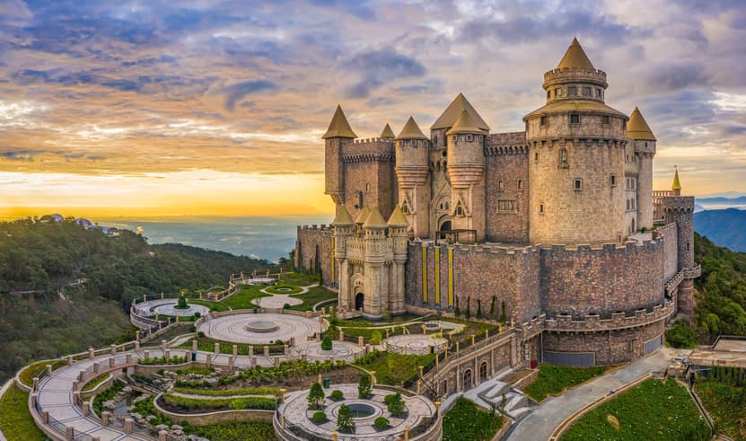 ทัวร์เวียดนาม ดานัง 3 วัน 2 คืน BT-DAD081_VZ บาน่าฮิลล์ หมู่บ้านกั๊มทาน เมืองโบราญฮอยอัน บิน VZ (BKK)