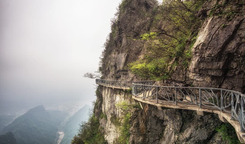 ทัวร์จีน จางเจียเจี้ย  6 วัน 5 คืน DYG23 หุบเขาสือฮัวกู่  อุทยานเขานางฟ้า เมืองโบราณฟูหรงเจิ้น บิน FD (DMK)