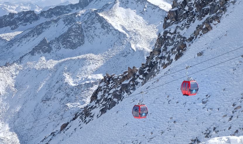 ทัวร์จีน เฉิงตู ฉงชิ่ง 8 วัน 7 คืน SHTGTFUCKG1 เขานางฟ้า สี่ดรุณี ตูเจียงเยี่ยน ต๋ากูปิงชวน บิน TG (BKK) 