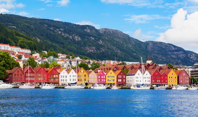ทัวร์ยุโรป นอร์เวย์ 9 วัน 6 คืน NEK155 นั่งรถไฟสายโรแมนติกฟลัมสบาน่า ล่องเรือชมฟยอด์ มหาวิหารออสโล บิน EK385 (BKK) 