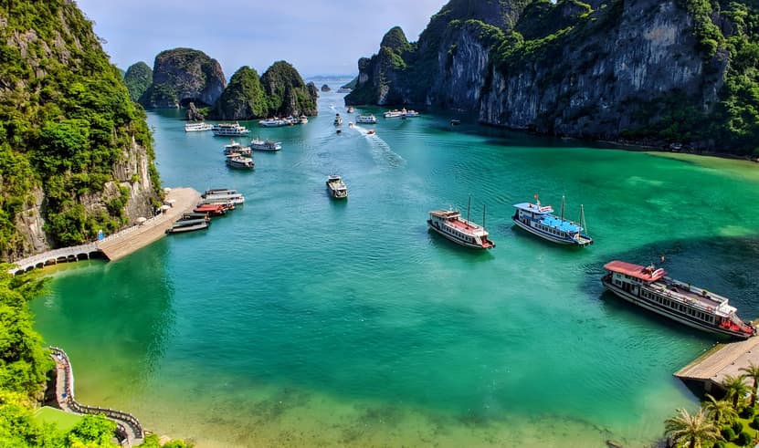 ทัวร์เวียดนาม ฮานอย ฮาลอง นิงห์บิงห์ 4 วัน 3 คืน PV-GM07-VN เมก้าแกรนด์เวิร์ล ล่องเรืออ่าวฮาลอง วัดเฉินก๊วก วัดเจดีย์เสาเดียว บิน VN (BKK)