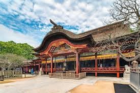 ศาลเจ้าดาไซฟุ - Dazaifu Tenmagu Shrine