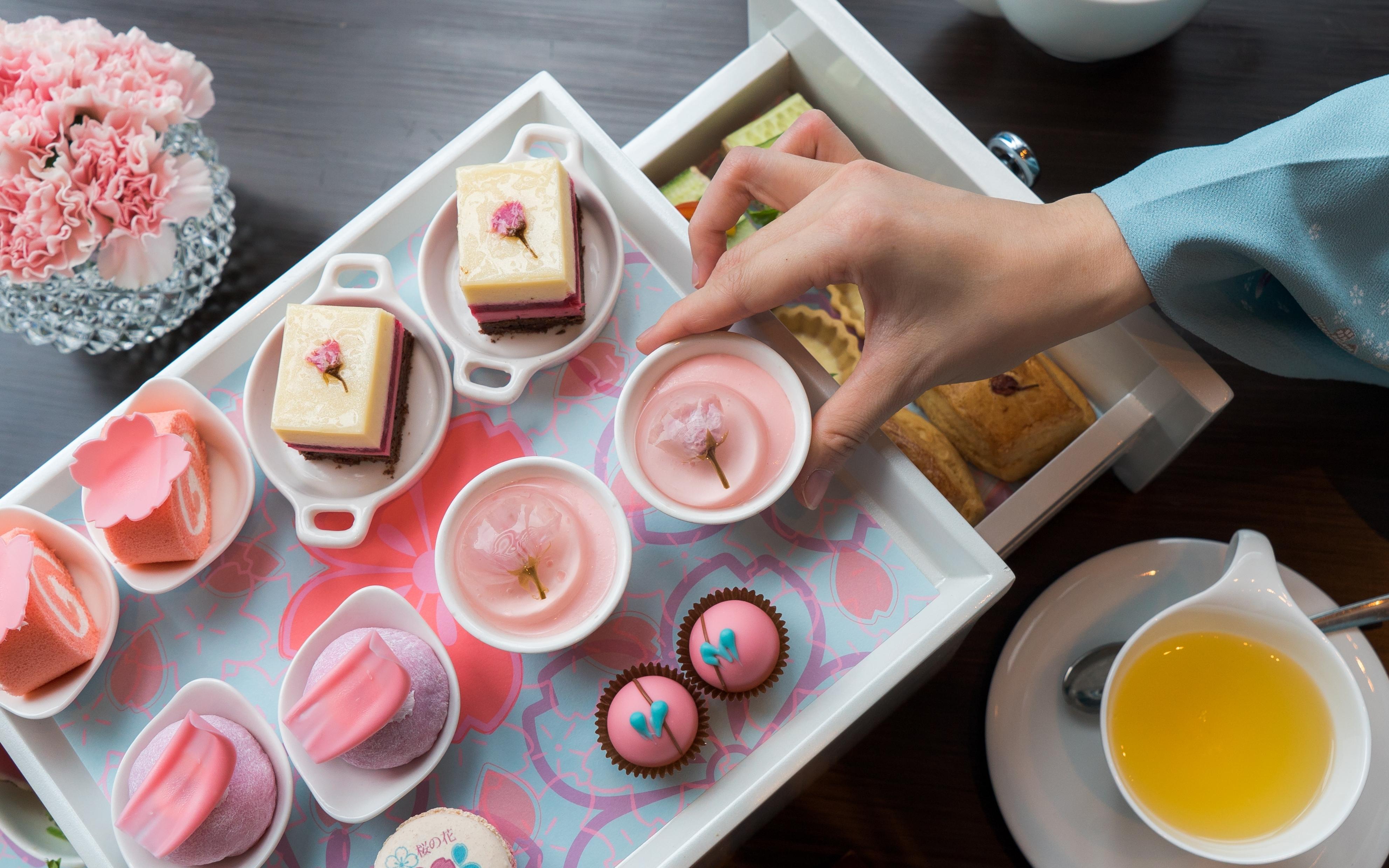 ให้มันเป็นสีชมพู! รวม 7 ขนมซากุระดีต่อใจ พร้อมกลิ่นอายของ‘ดอกซากุระ’ 