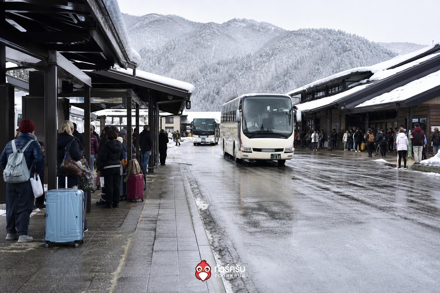 ชิราคาวาโกะหน้าหนาว สถานีรถบัสชิราคาวาโกะ (Shirakawa-go Bus Terminal)