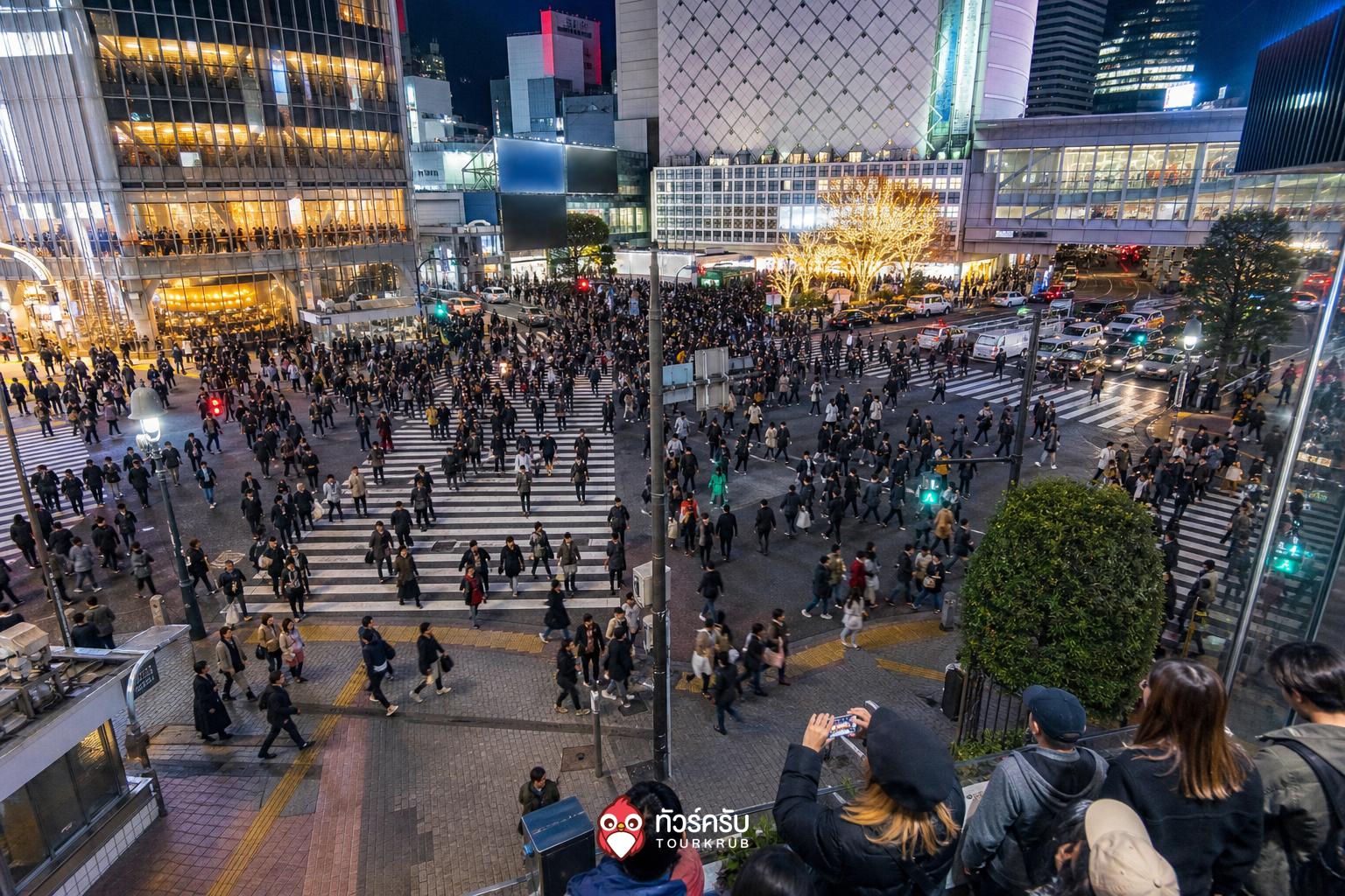 เที่ยวญี่ปุ่นปีใหม่ ห้าแยกชิบูย่า (Shibuya Scramble Crossing)