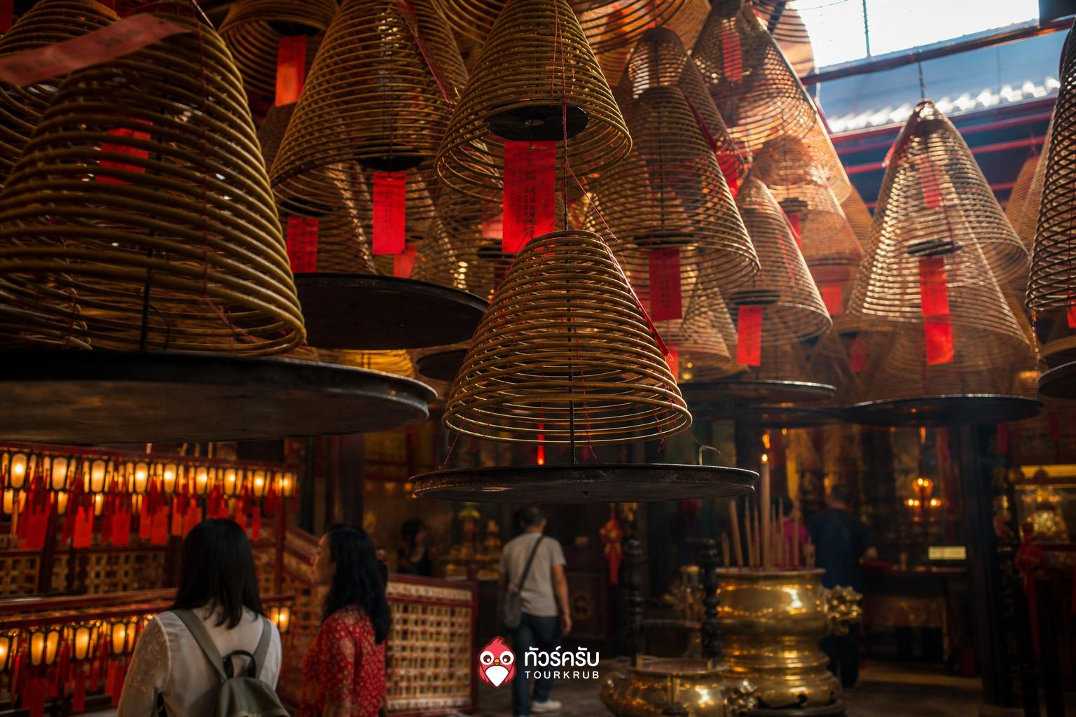 เที่ยวฮ่องกงเดือนไหนดี วัดหม่านโหมว (Man Mo Temple)