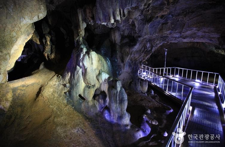 Danyang Ondal Cave