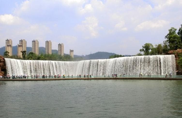 สวนน้ำตกคุนหมิง