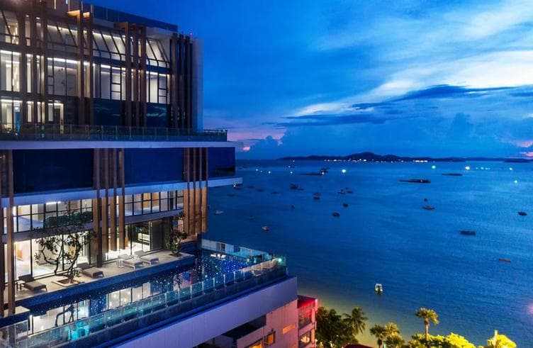 โรงแรม Mytt Beach Hotel Pattaya