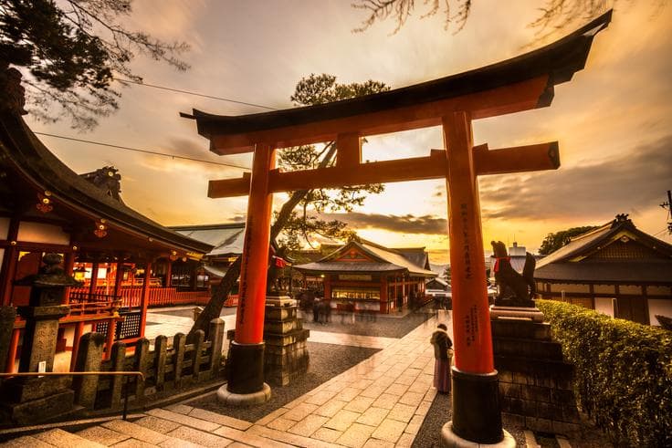 ทัวร์ญี่ปุ่น โอซาก้า ทาคายาม่า เกียวโต 5 วัน 3 คืน วัดโทไดจิ ศาลเจ้าฟูชิมิอินาริ ชมเทศกาลแสงสีนาบานะโนะซาโตะ บิน XJ