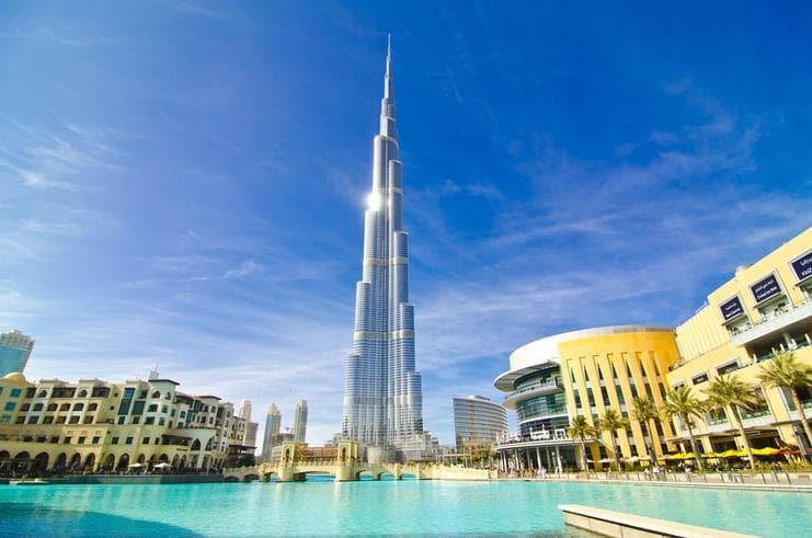 ทัวร์ดูไบ อาบูดาบี  5 วัน 3 คืน เกาะต้นปาล์ม ขึ้นตึก Burj Khalifa (ชั้น124) นั่งรถโฟร์วิลล์ตะลุยทะเลทราย บิน EK
