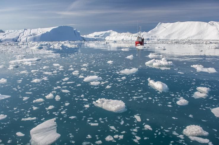 ทัวร์ยุโรป กรีนแลนด์ อิลูลิสแซท 12 วัน 9 คืน ICE CAP POINT 660 ล่องเรือทาร์ก้าชมฟยอร์ดน้ำแข็ง บิน TG	