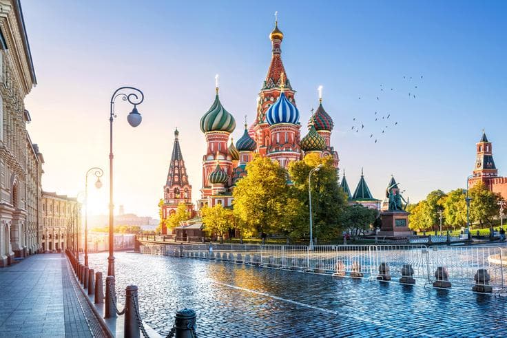 ทัวร์รัสเซีย มอสโคว์ เซนต์ปีเตอร์สเบิร์ก 8 วัน 5 คืน พระราชวังเครมลิน จัตุรัสแดง Dinner Cruise บิน EK