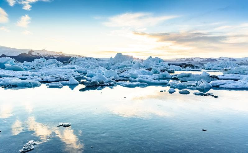 ทัวร์ไอซ์แลนด์ เรคยาวิค เซลฟอส 8 วัน 5 คืน ทะเลสาบน้ำแข็งโจกุลซาลอน แช่น้ำแร่บลูลากูน บิน TG