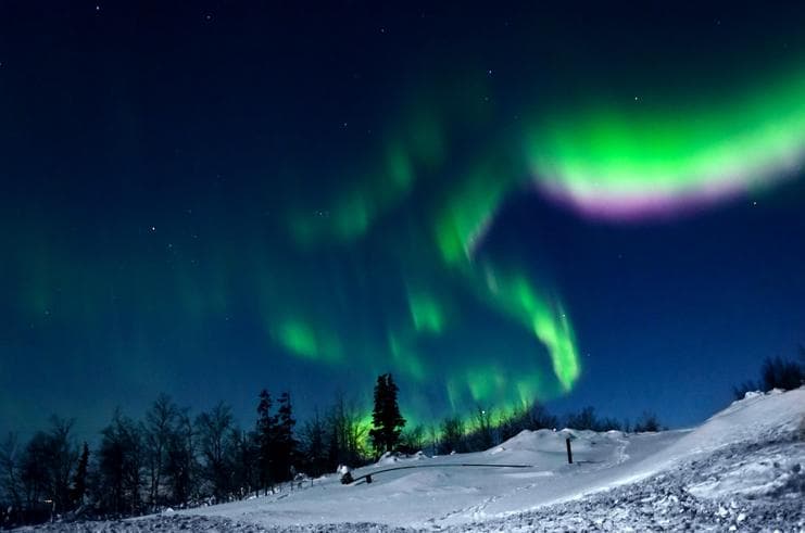 ทัวร์รัสเซีย มอสโคว์ มูร์มันสค์ เซนต์ปีเตอร์สเบิร์ก 9 วัน 6 คืน ตามล่าหาแสงเหนือ ขับสโนว์โมบิลตะลุยหิมะ บิน QR