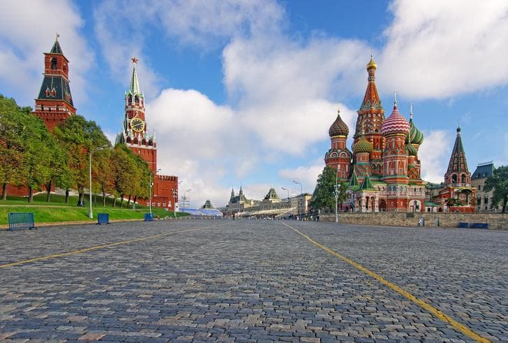 ทัวร์รัสเซีย มอสโคว์ เซนต์ปีเตอร์สเบิร์ก 7 วัน 5 คืน พระราชวังเครมลิน จัตุรัสแดง บิน SU