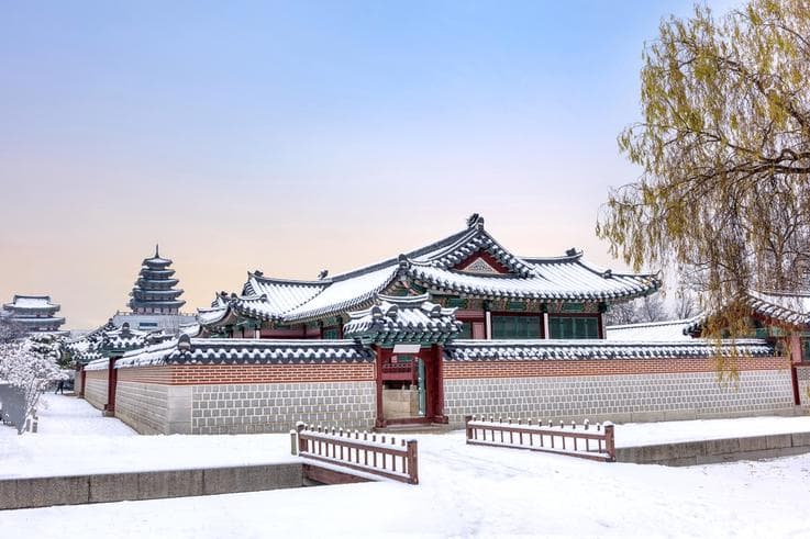 ทัวร์เกาหลี โซล 5 วัน 3 คืน เทศกาลตกปลาน้ำแข็ง พระราชวังเคียงบกกุง บิน TG