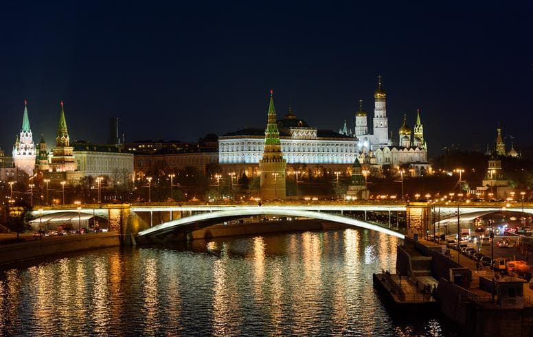 ทัวร์รัสเซีย มอสโคว์ 7 วัน 5 คืน  เนินเขาสแปร์โร่  จัตุรัสแดง พระราชวังปีเตอร์ฮอฟ(พระราชวังฤดูร้อน) บิน TG 