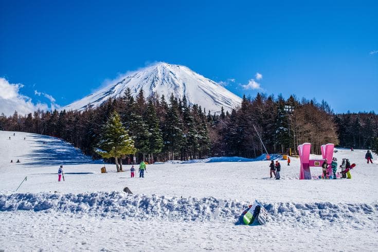 ทัวร์ญี่ปุ่น โตเกียว 5 วัน 3 คืน สนุกกับการเล่นสกี ณ ฟูจิเท็นสกีรีสอร์ท เปิดประสบการณ์ใหม่กับ 'พิธีชงชาญี่ปุ่น' บิน XJ (NRT16)