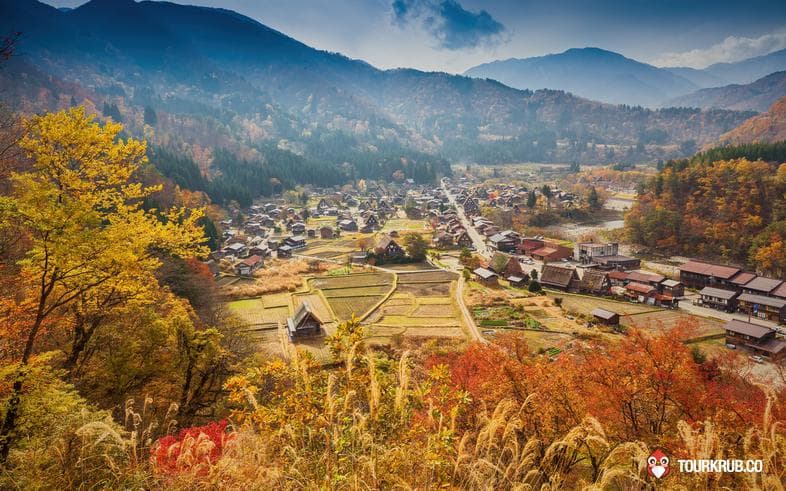 ทัวร์ญี่ปุ่น โอซาก้า ทาคายาม่า 5 วัน 3 คืน หมู่บ้านมรดกโลกชิราคาวาโกะ เยือนเมืองเก่าซันมาชิซึจิ (ใบไม้เปลี่ยนสี) บิน XJ