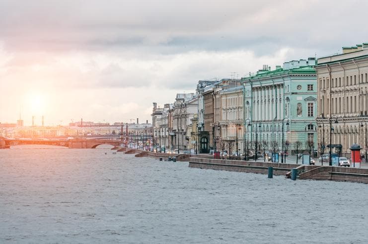 ทัวร์รัสเซีย มอสโคว์ เซนต์ปีเตอร์สเบิร์ก 7 วัน 5 คืน พระราชวังแคทเธอรีน ทานอาหารค่ำที่พระราชวังนิโคลัส ล่องเรือแม่น้ำเนวา บิน TG