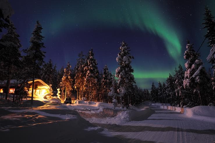 ทัวร์ยุโรป ฟินแลนด์ เอสโตเนีย 9 วัน 6 คืน ล่องเรือตัดน้ำแข็งแซมโป พักโรงแรมหลังคากระจกมองแสงเหนือ บิน AY   