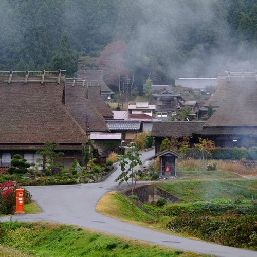 หมู่บ้านคายาบูกิโนซาโตะ