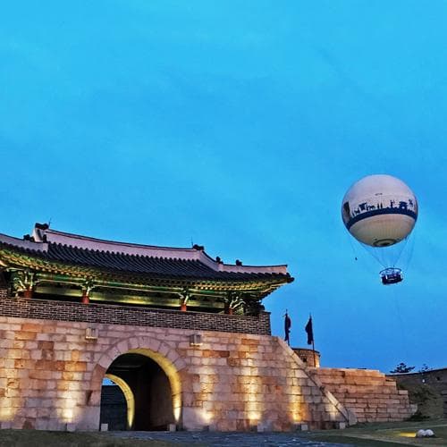บอลลูน Flying Suwon