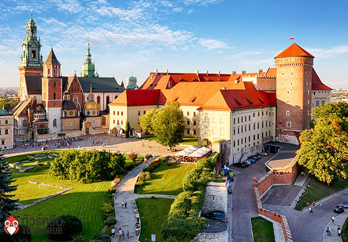 Krakow Wawel castle at day
